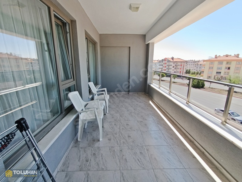 Toluhan'dan Fırat Caddesinde Aidat Dahil Eşyalı Lüx 2+1 Kiralık — fotoğraf 4