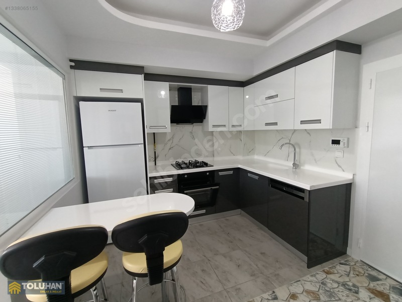 Toluhan'dan Fırat Caddesinde Aidat Dahil Eşyalı Lüx 2+1 Kiralık — fotoğraf 11