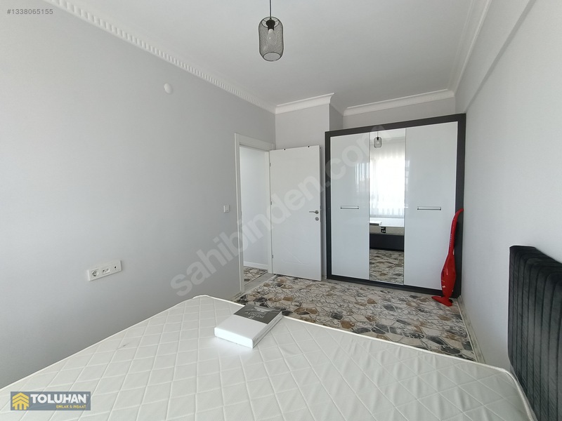 Toluhan'dan Fırat Caddesinde Aidat Dahil Eşyalı Lüx 2+1 Kiralık — fotoğraf 19