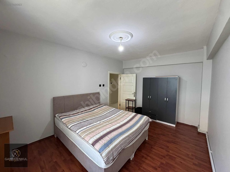 Ragıp Yılmaz Gayrimenkul Gazi Cad. 2+1 Eşyalı Kiralık Daire — fotoğraf 10