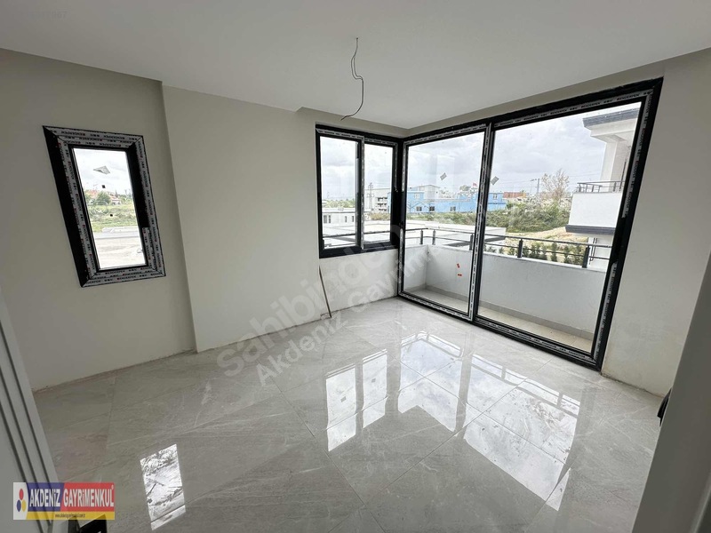 Bulvar'a Yakın Site İçi Yerden Isıtmalı Sıfır Lüks Villa — fotoğraf 16