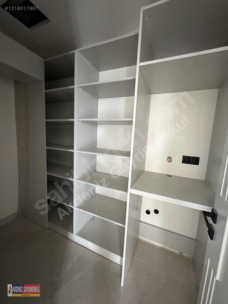 Bulvar'a Yakın Site İçi Yerden Isıtmalı Sıfır Lüks Villa — fotoğraf 20