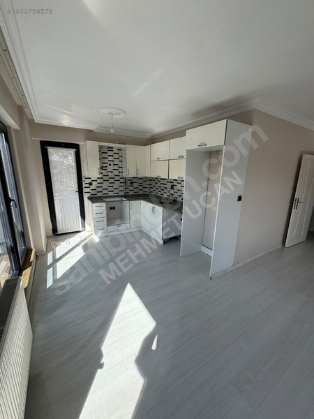 Uçan Gruptan Özel Adatıp'a Yürüme Mesafesinde Kiralık 2+1 Daire — fotoğraf 15