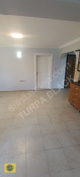 Turpablack Ten Güzelbahçe Sitelerde Kiralık Daire — fotoğraf 6