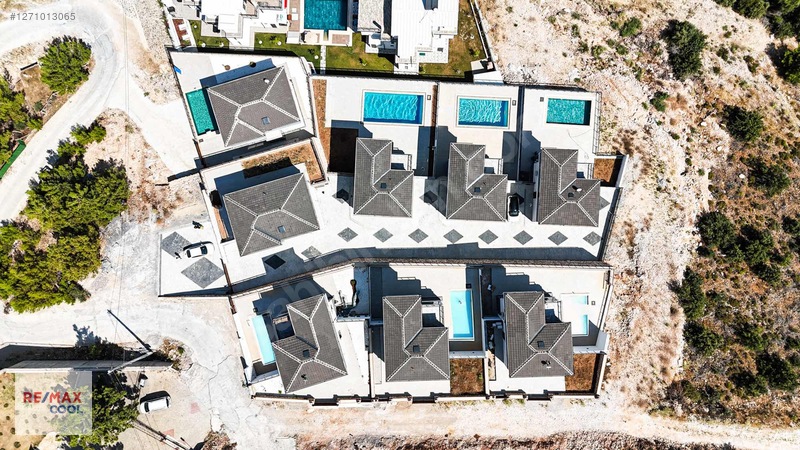 Akbük'te Full Deniz Manzaralı Satılık Villa !! — fotoğraf 6