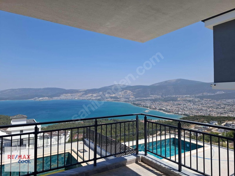 Akbük'te Full Deniz Manzaralı Satılık Villa !! — fotoğraf 20