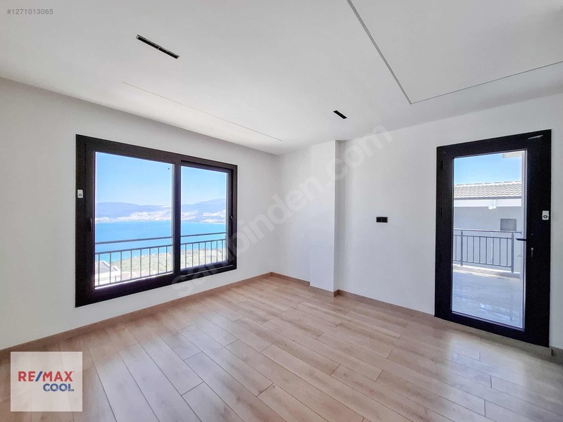 Akbük'te Full Deniz Manzaralı Satılık Villa !! — fotoğraf 27