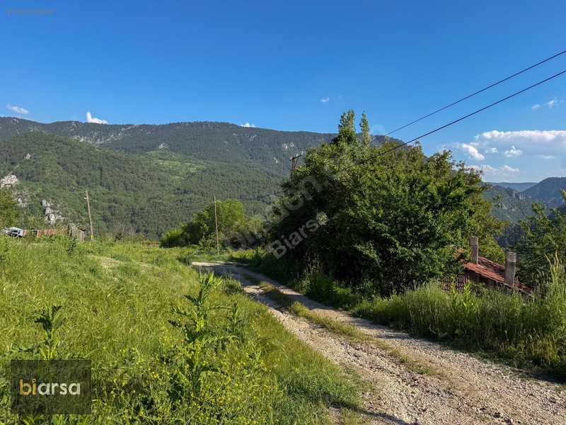 Bolu Mudurnu'da Köyiçi 484 M² İmarlı Parsel Doğa İçerisinde — fotoğraf 7