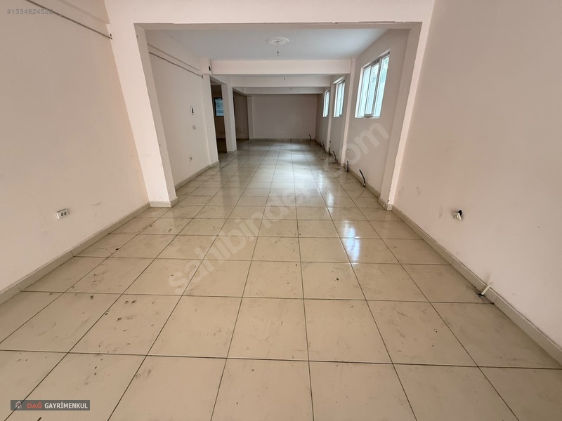 Dağ Gayrimenkul'dan Karakeçili Cadde Paraleli Masrafsız Dükkan — fotoğraf 4