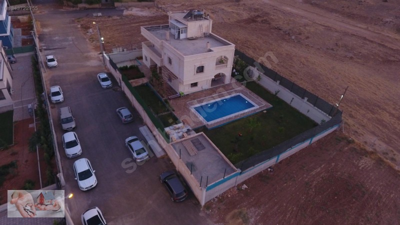 Dağeteği Doktorlar Sitesinde Özel Yapım 3 Katlı Villa
