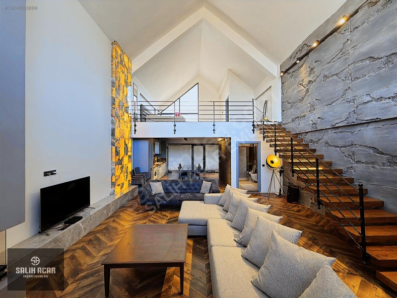 Salih Acar'dan Çamlıca'da Doğa İçinde Loft Mimari Özel Villa!!