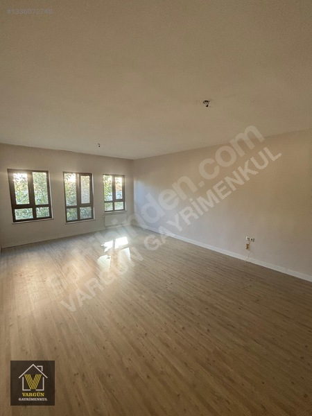 Vargün'den Cbü Kampüs Tokide Kiralık 3+1 Ara Kat Daire — fotoğraf 11