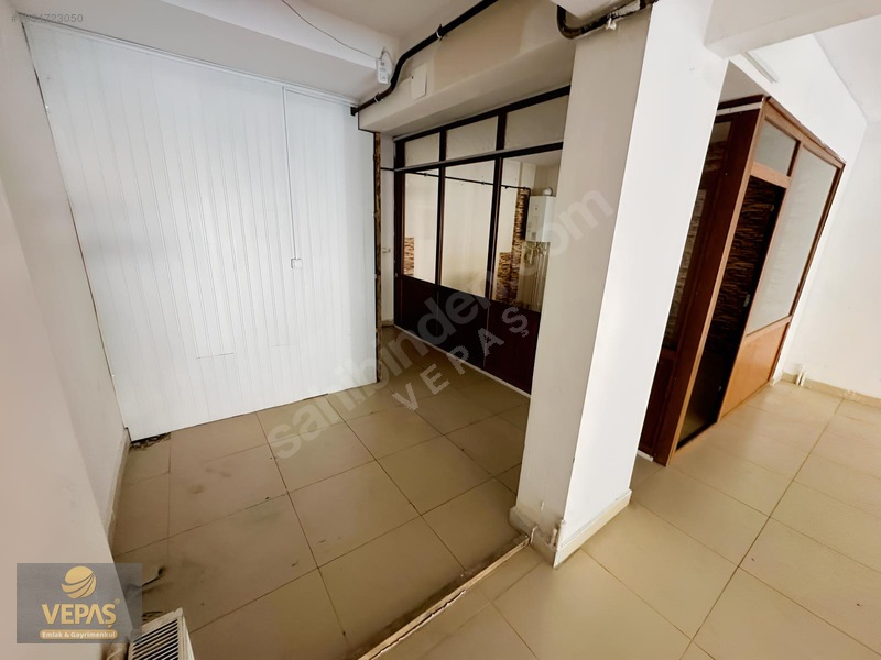 Vepaş'tan Cumhuriyet Mahallesi Kiralık Dükkân 115 M² — fotoğraf 14