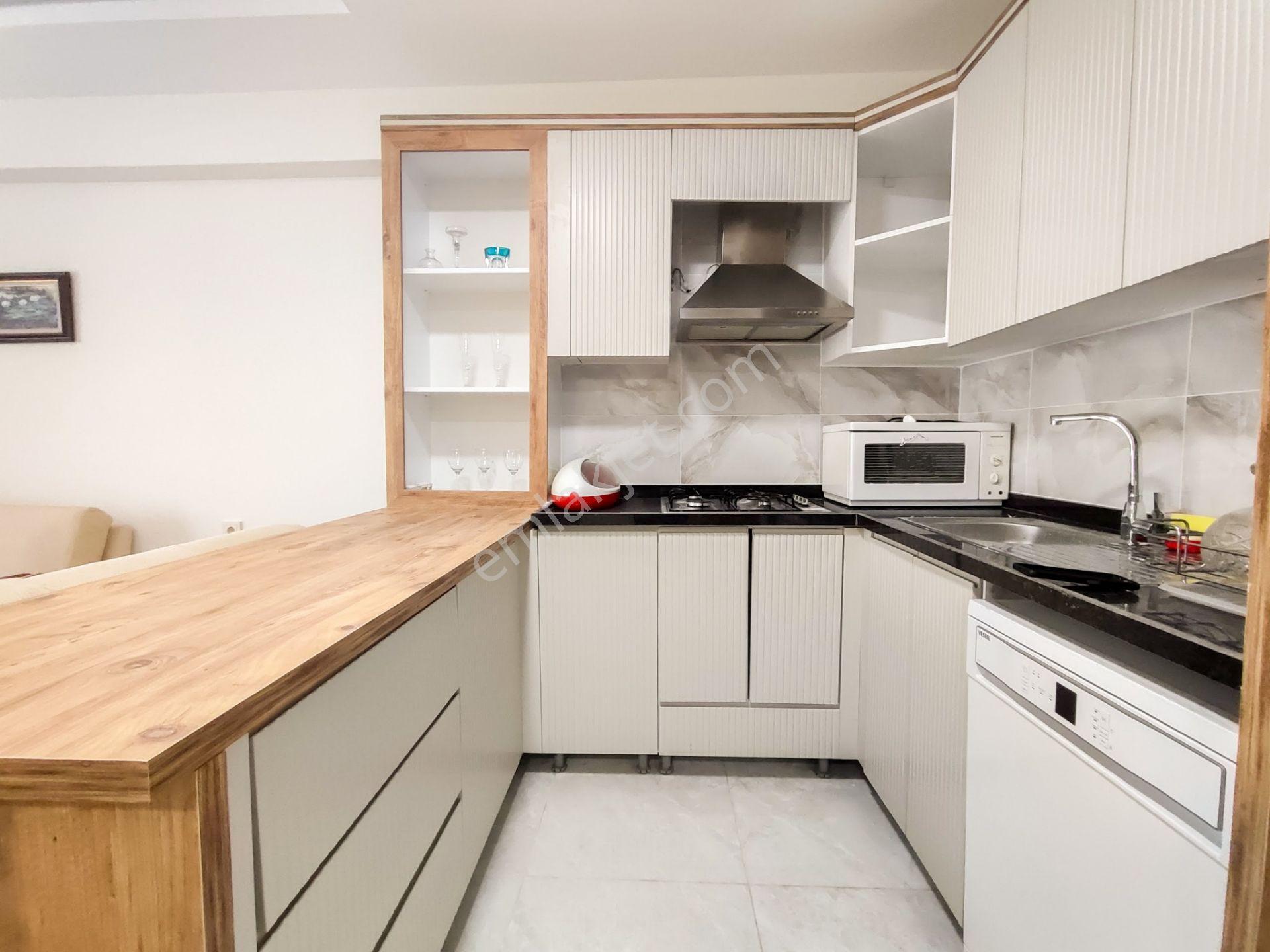Erdemli Tömük'te Havuzlu Sitede Satılık Eşyalı 1+1 Daire — fotoğraf 5