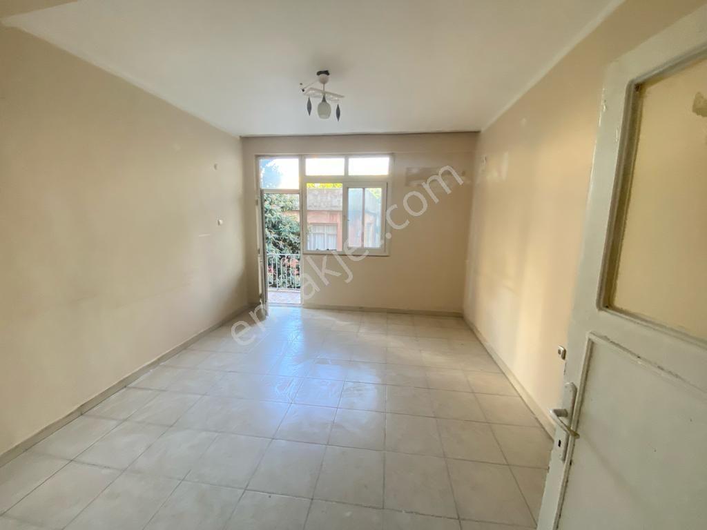 Prestij'den Mesudiye'de Metropol Civarı Ayrı Mutfak 2+1 Daire — fotoğraf 2