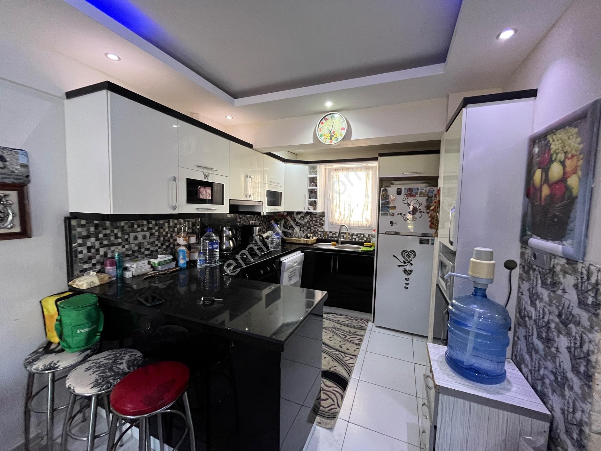 Site İçi Eşyalı Müstakil Havuzlu Villa — fotoğraf 6