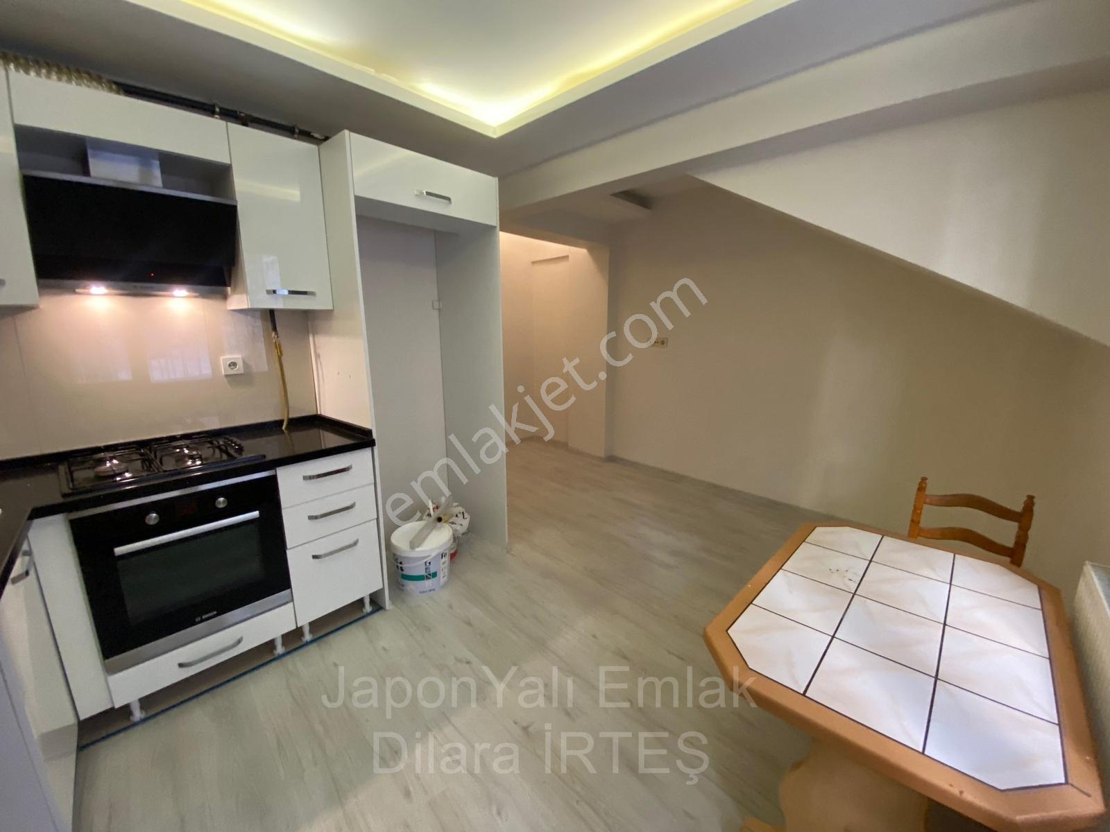 İzmir Karataşta Yeni Binada 2+1 Satılık Daire — fotoğraf 3