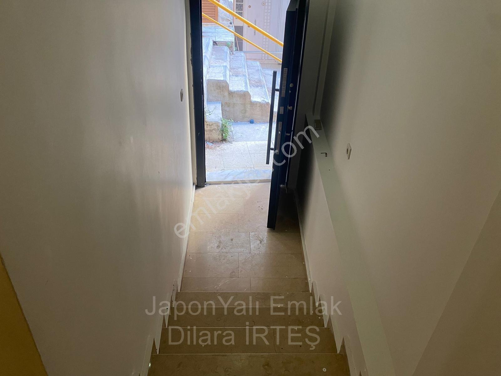 İzmir Karataşta Yeni Binada 2+1 Satılık Daire — fotoğraf 23