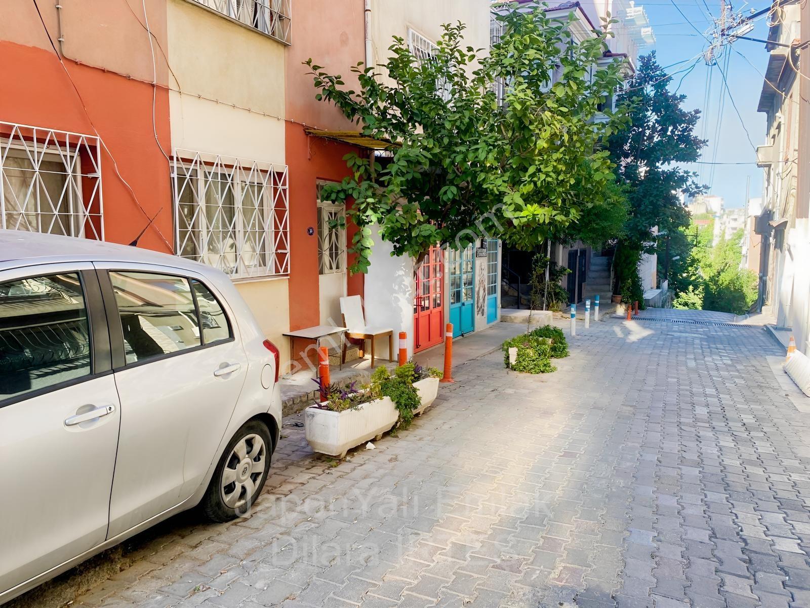 İzmir Karataşta Yeni Binada 2+1 Satılık Daire — fotoğraf 26