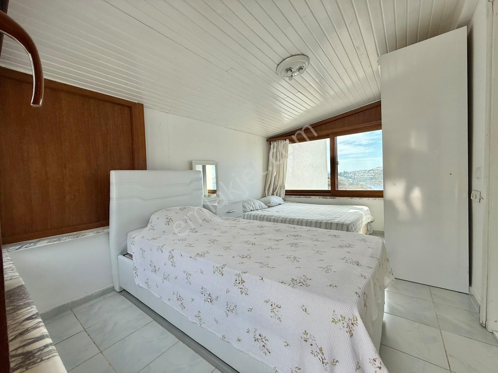 Gündoğan Deniz Manzaralı, Özel Plajlı, Bahçeli 4+1 Villa — fotoğraf 10