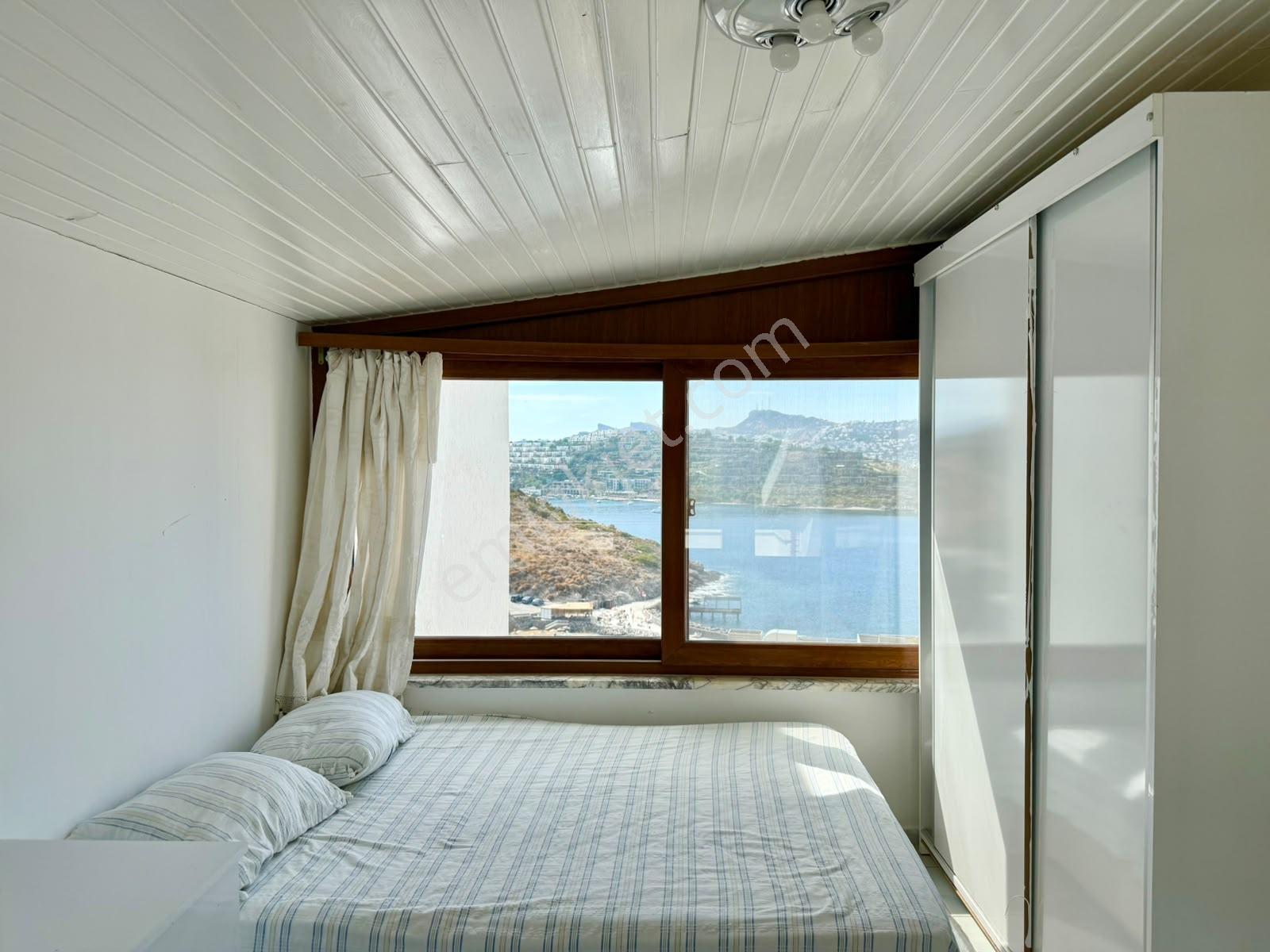 Gündoğan Deniz Manzaralı, Özel Plajlı, Bahçeli 4+1 Villa — fotoğraf 11