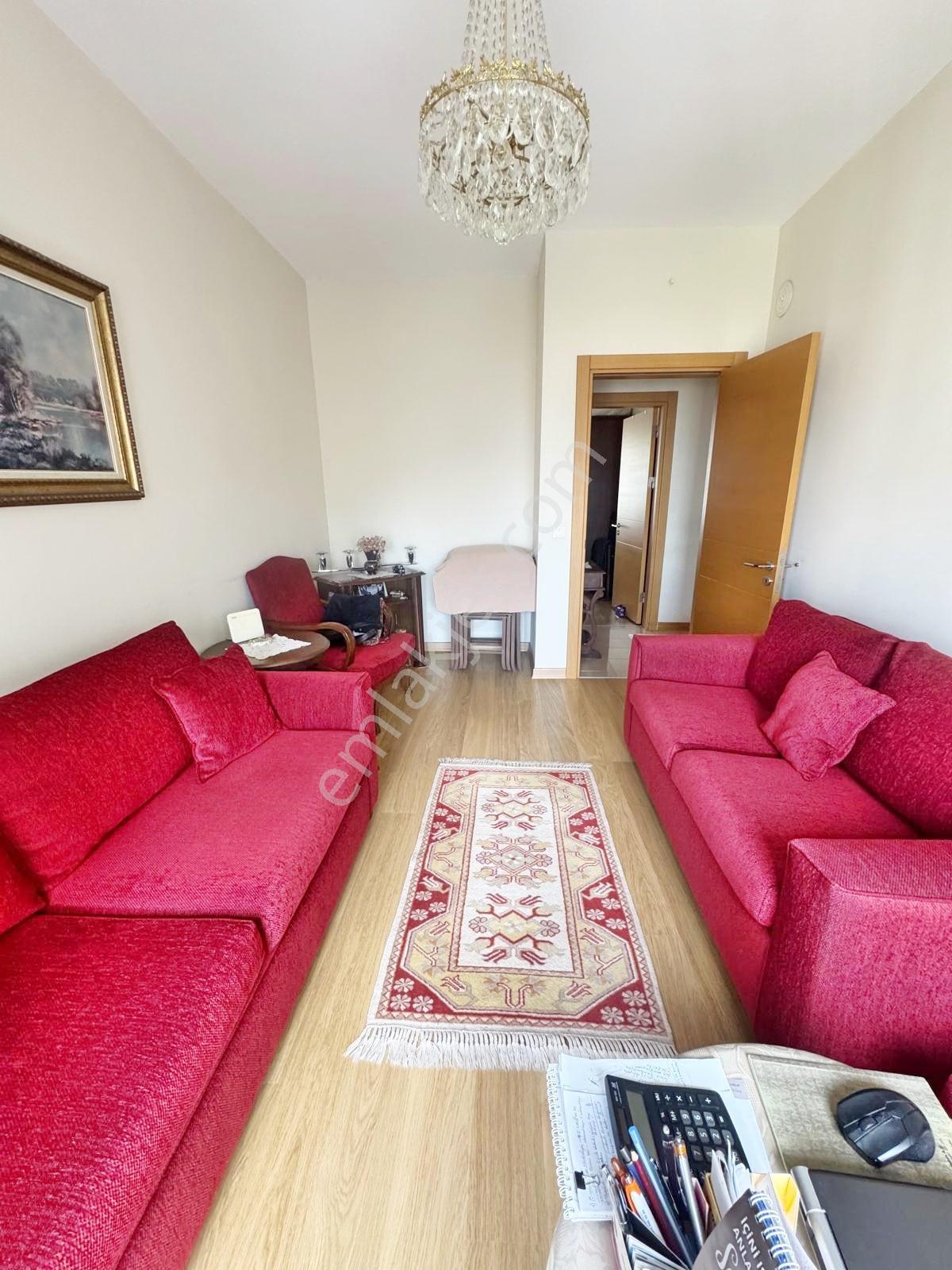 Hometown Gayrimenkulden Nish Adalarda Manzaralı Satılık 3+1 B — fotoğraf 23