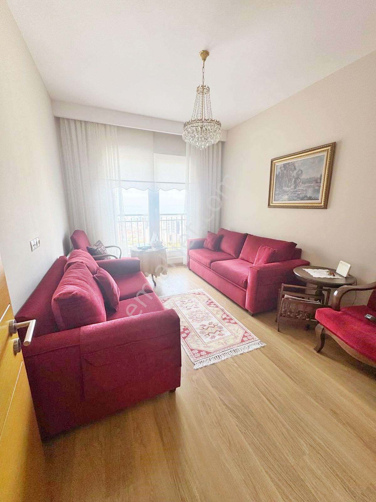Hometown Gayrimenkulden Nish Adalarda Manzaralı Satılık 3+1 B — fotoğraf 24
