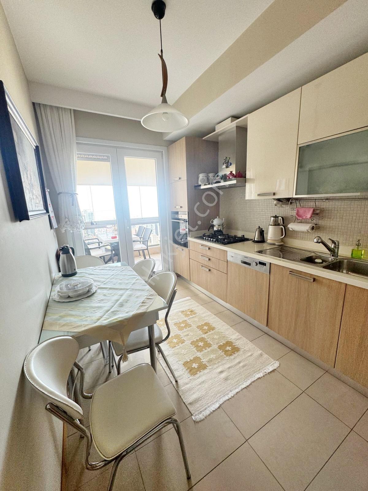 Hometown Gayrimenkulden Nish Adalarda Manzaralı Satılık 3+1 B — fotoğraf 30