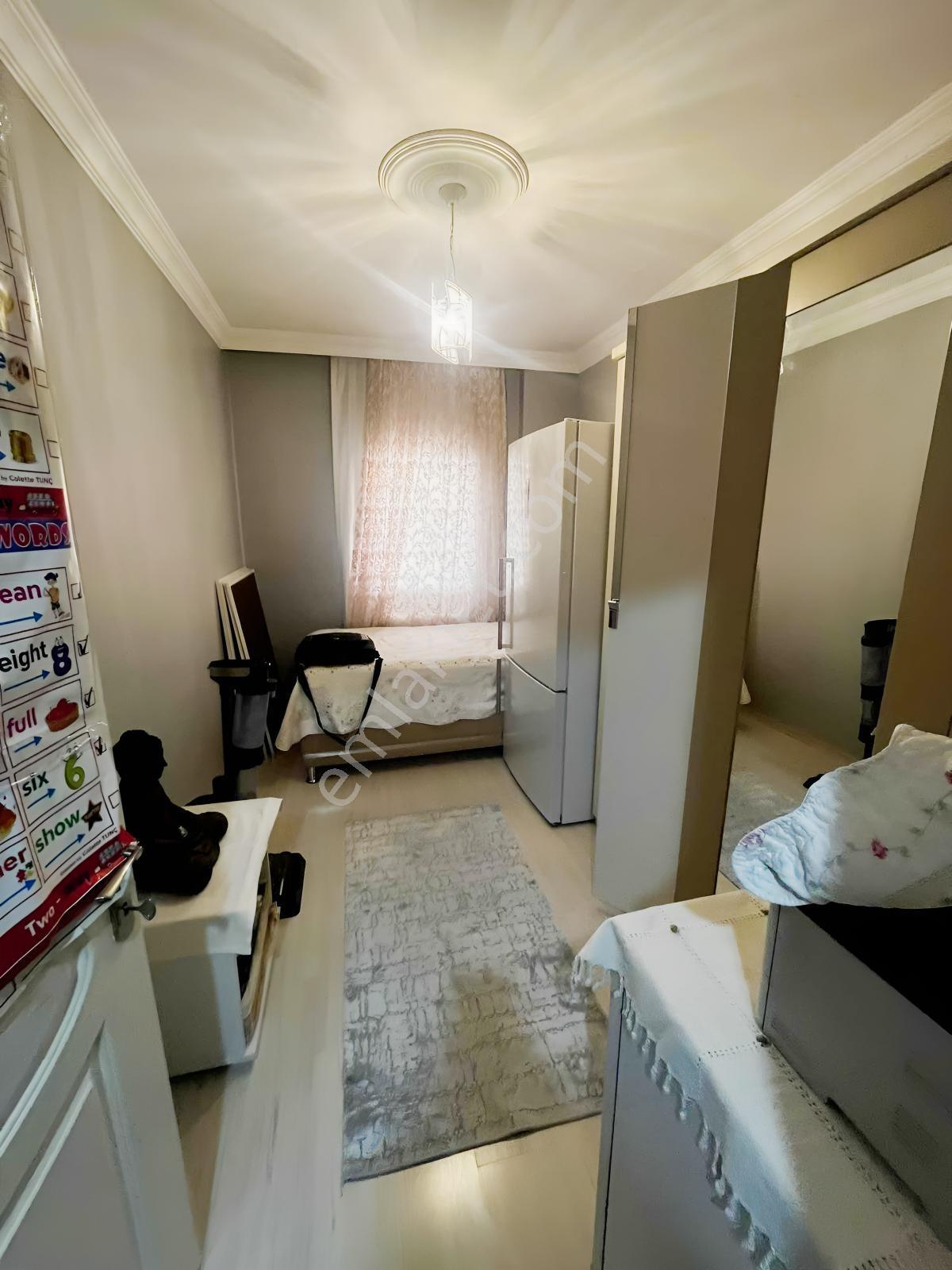 Satılık Asansörlü Doğal Gazlı Cam Balkonlu Ara Kat Lüks Daire — fotoğraf 13