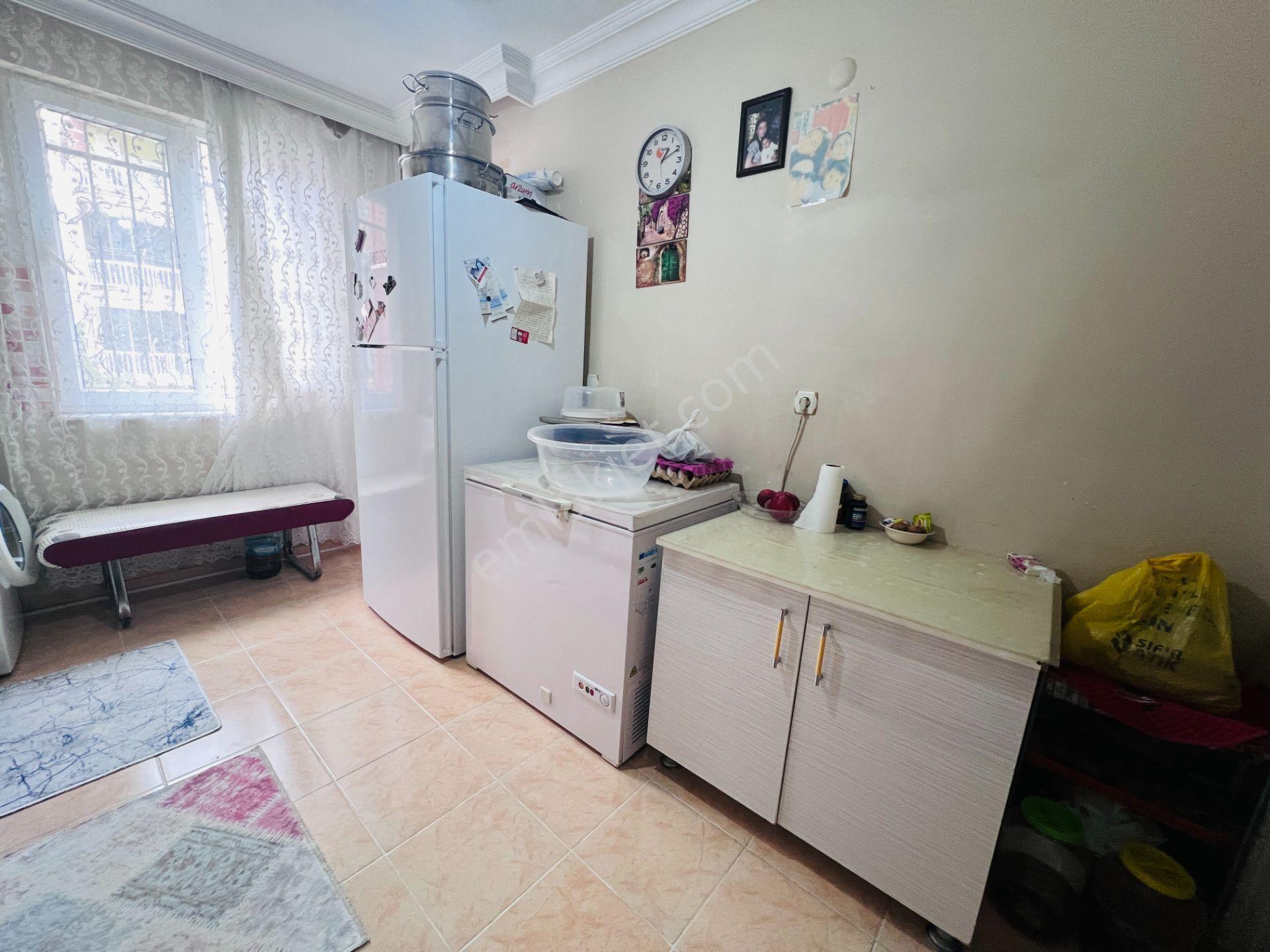 Kızıltoprakta Katta Güney Cepheli 2+1 Geniş Daire — fotoğraf 9