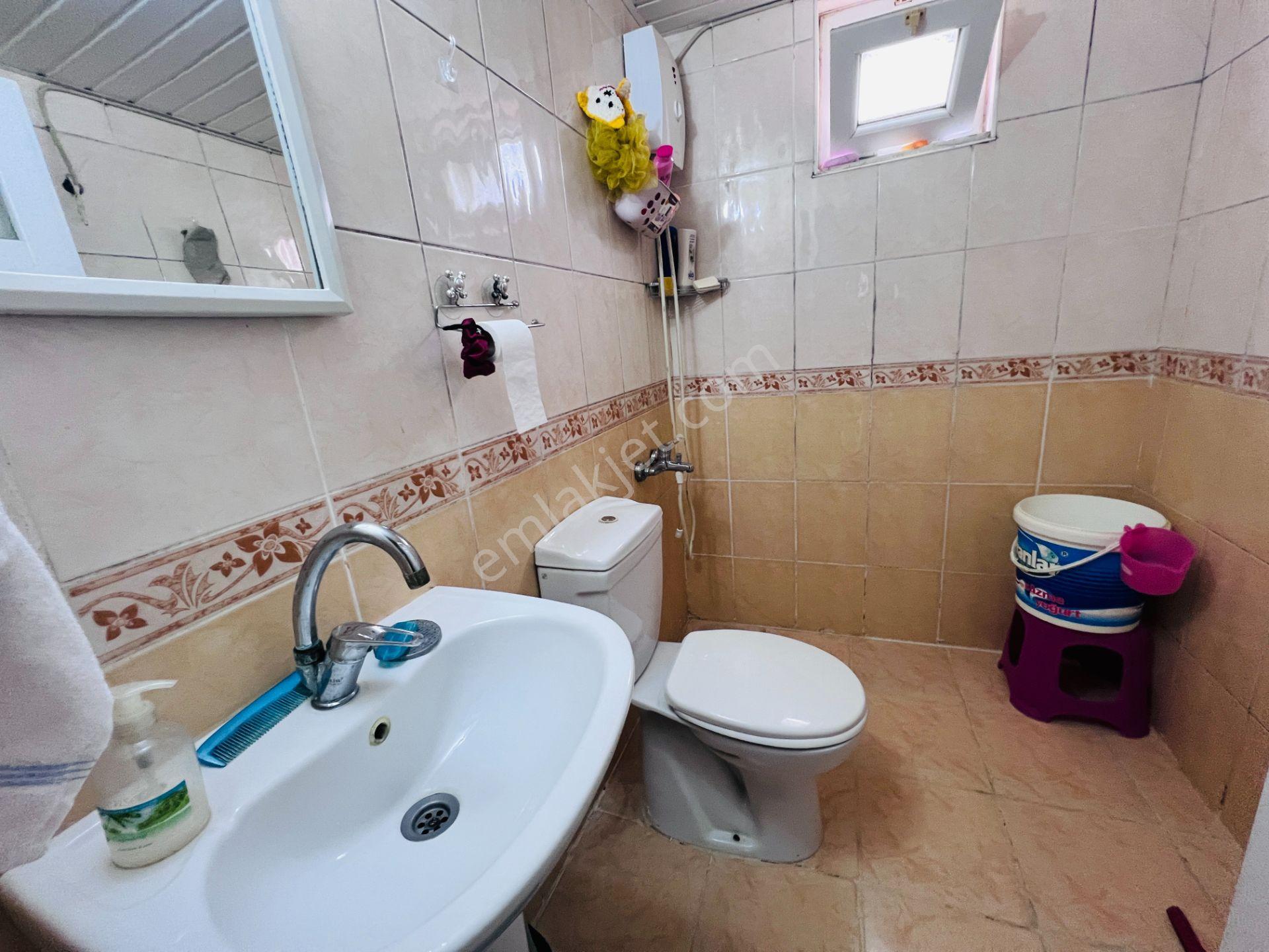 Kızıltoprakta Katta Güney Cepheli 2+1 Geniş Daire — fotoğraf 17