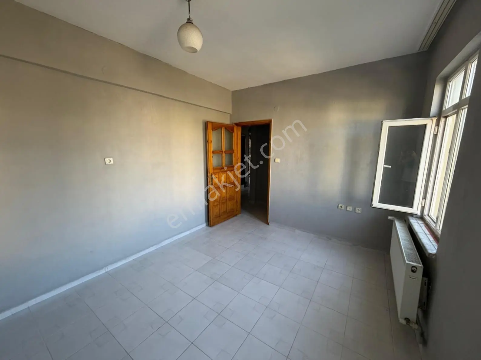 Yiğit Gayrimenkul'den Havaalanı Kavşağında Satılık 2+1 Daire — fotoğraf 4
