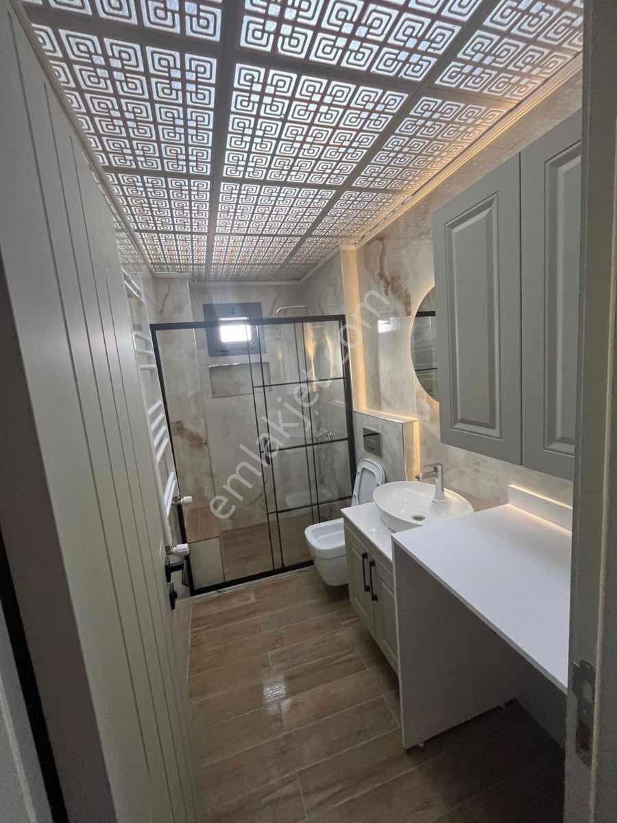 Aliağa Örnekkent’te 2025 Yapımı 2+1 | Balkonlu | Kiracılı | Krediye Uygun — fotoğraf 7