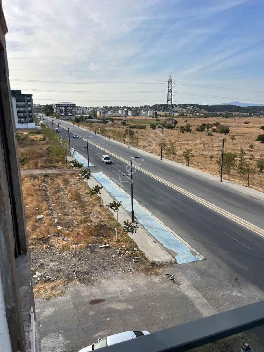 Aliağa Örnekkent’te 2025 Yapımı 2+1 | Balkonlu | Kiracılı | Krediye Uygun — fotoğraf 9
