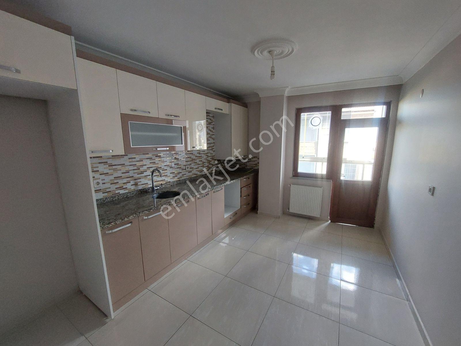 Türkmen Emlak'tan Satılık 2+1 Çift Balkonlu Masrafsız Daire — fotoğraf 2