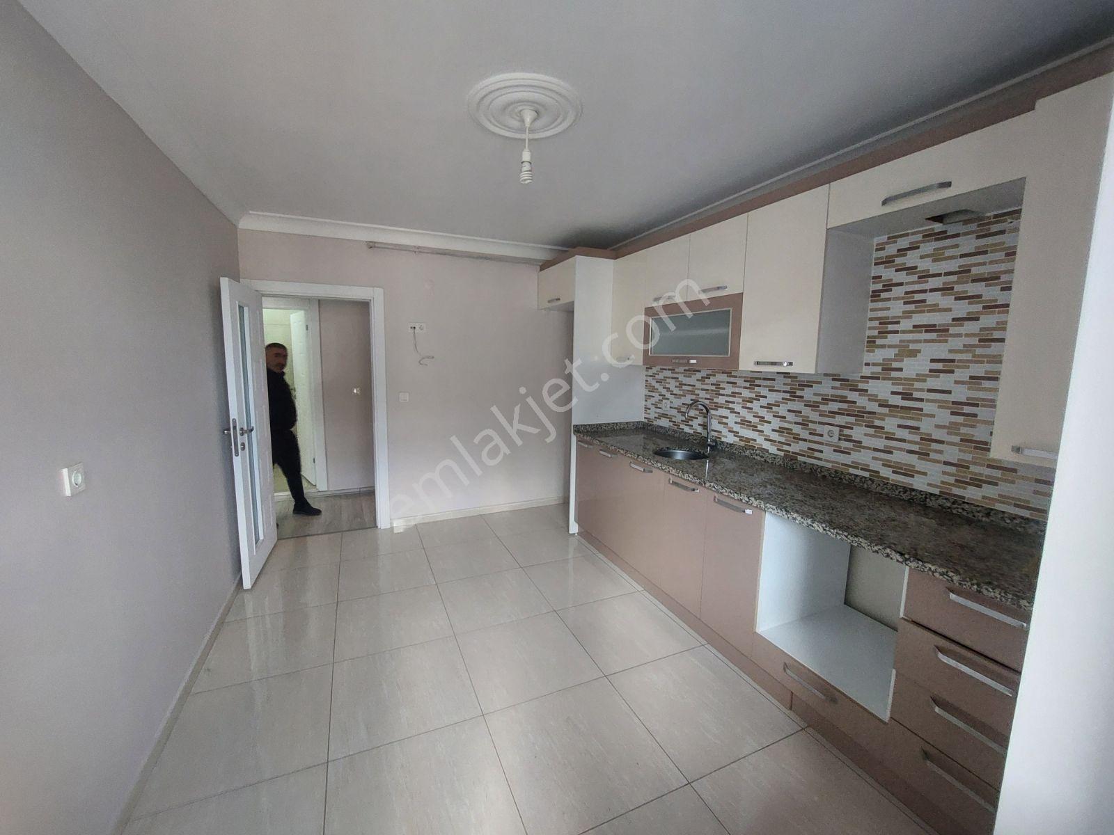 Türkmen Emlak'tan Satılık 2+1 Çift Balkonlu Masrafsız Daire — fotoğraf 3