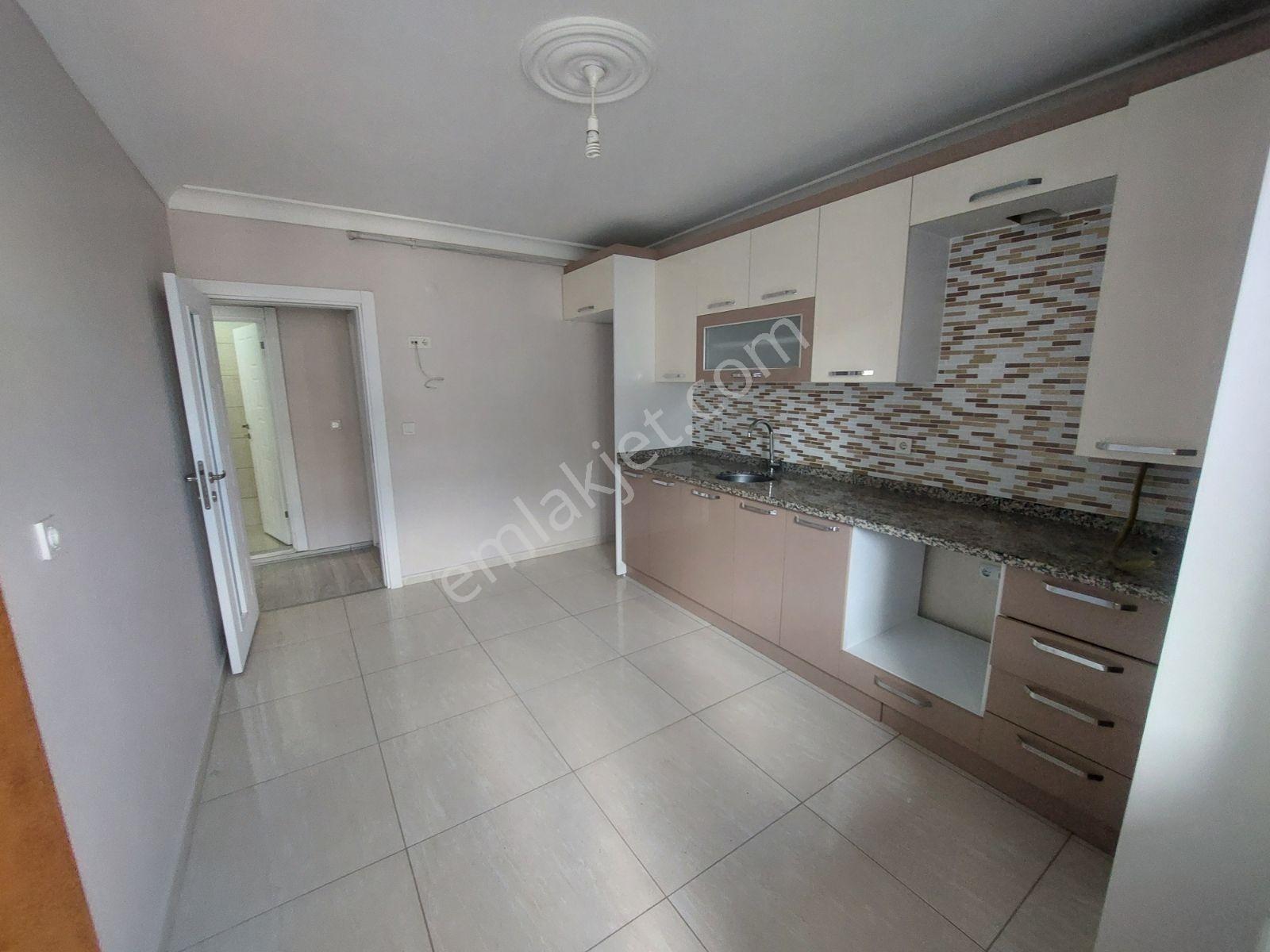 Türkmen Emlak'tan Satılık 2+1 Çift Balkonlu Masrafsız Daire — fotoğraf 4