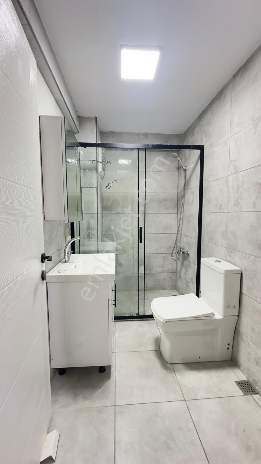 Çekmeköy Hamidiye Mh'de Satılık 2+1 75m² Y.giriş Daire — fotoğraf 9
