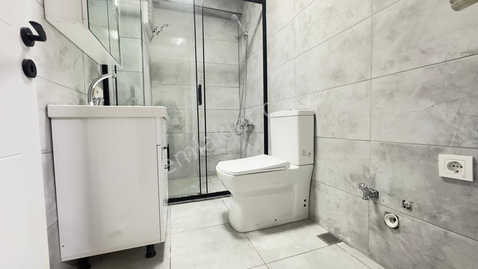Çekmeköy Hamidiye Mh'de Satılık 2+1 75m² Y.giriş Daire — fotoğraf 10