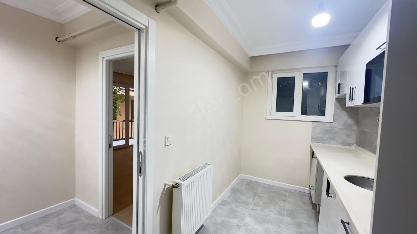 Çekmeköy Hamidiye Mh'de Satılık 2+1 75m² Y.giriş Daire — fotoğraf 11