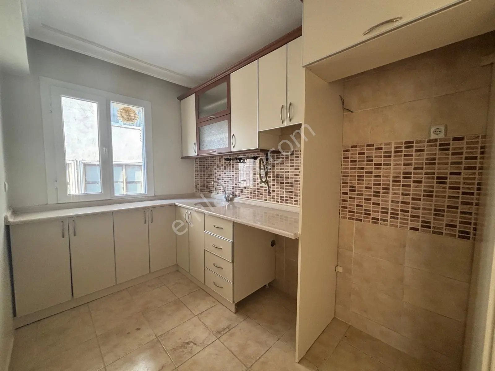 Vatan Mahallesi Satılık 2+1 Aydınlık Köşe Daire — fotoğraf 23