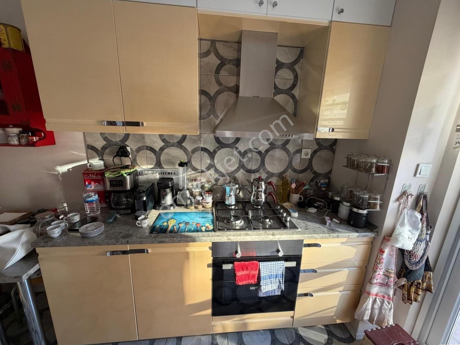 Yiğit Gayrimenkul'den Barbaros Loftnar Sitesinde Satılık 1+1 — fotoğraf 12