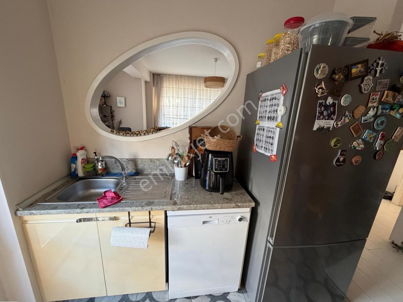 Yiğit Gayrimenkul'den Barbaros Loftnar Sitesinde Satılık 1+1 — fotoğraf 13