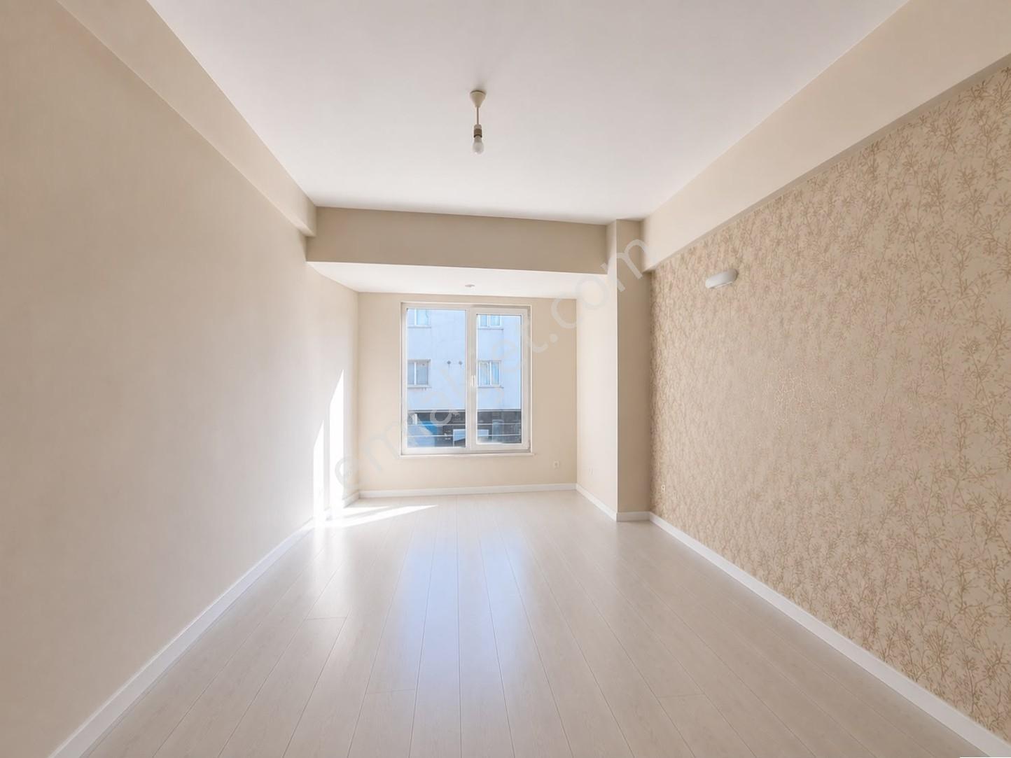 Yiğit Gayrimenkul'den Barbaros Loftnar Sitesinde Satılık 1+1 — fotoğraf 15