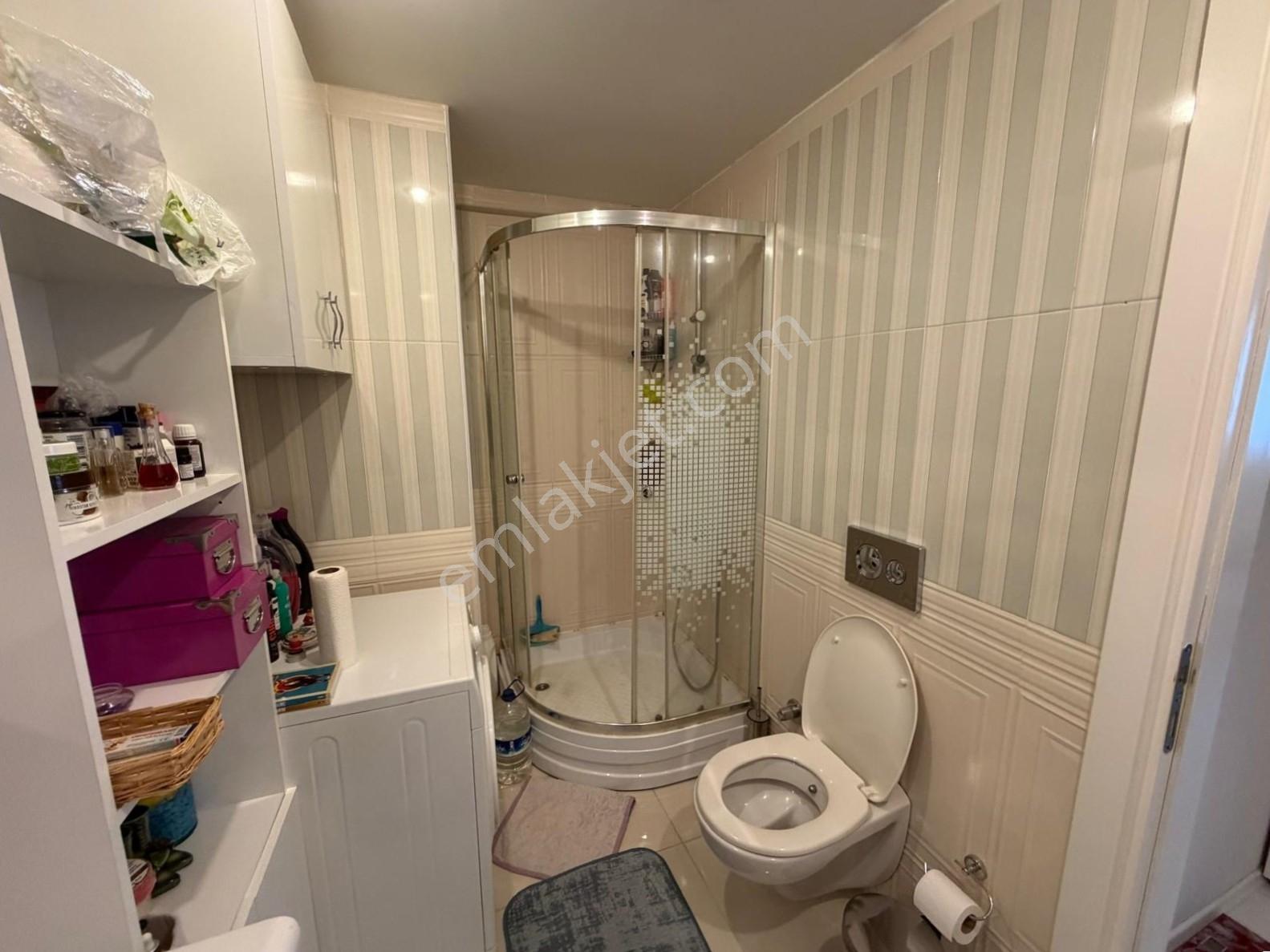 Yiğit Gayrimenkul'den Barbaros Loftnar Sitesinde Satılık 1+1 — fotoğraf 23