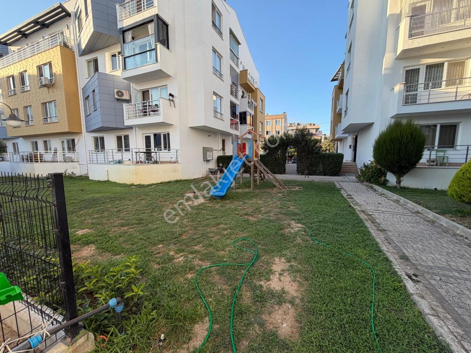 Yiğit Gayrimenkul'den Barbaros Loftnar Sitesinde Satılık 1+1 — fotoğraf 33