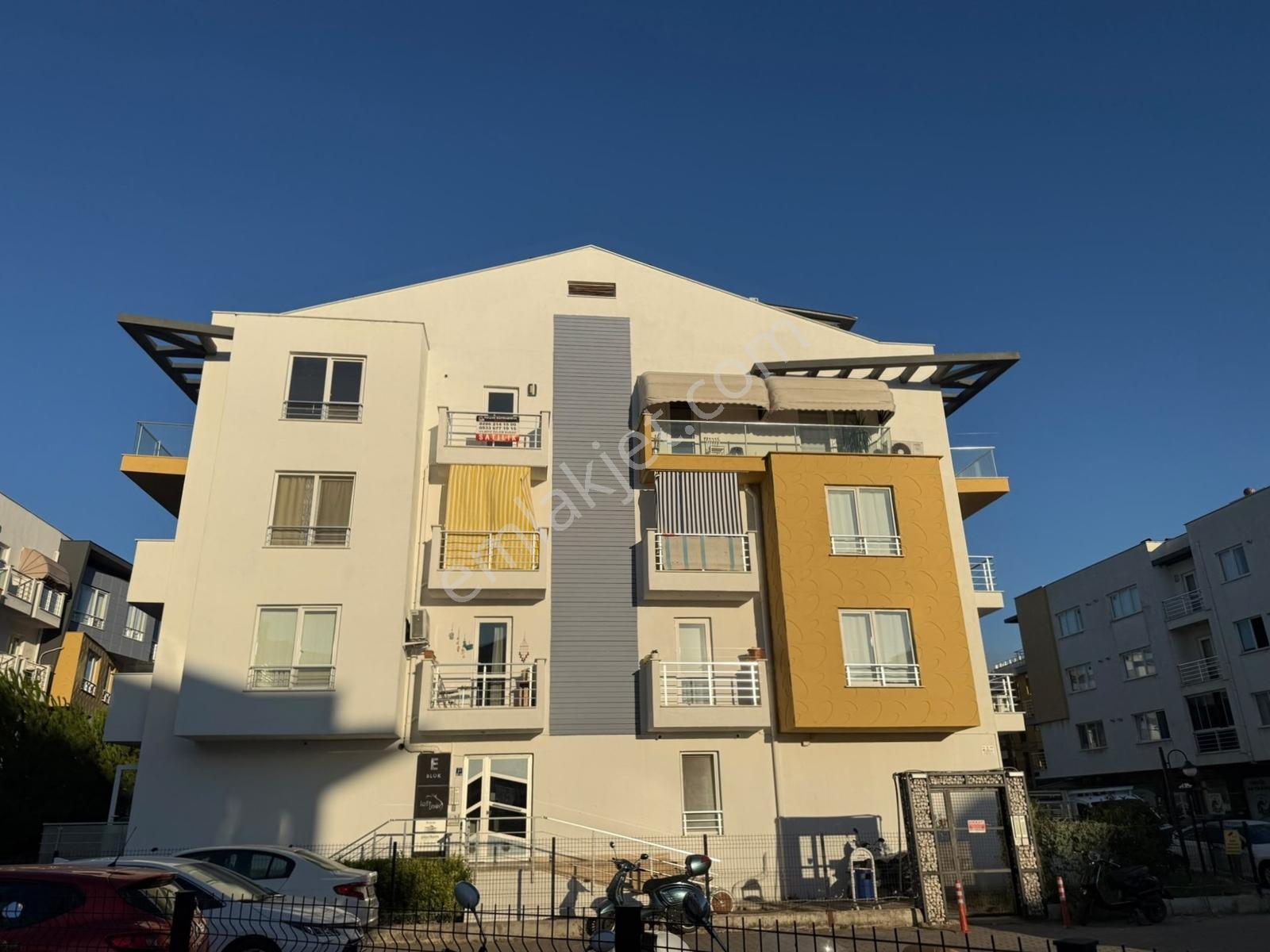 Yiğit Gayrimenkul'den Barbaros Loftnar Sitesinde Satılık 1+1 — fotoğraf 37