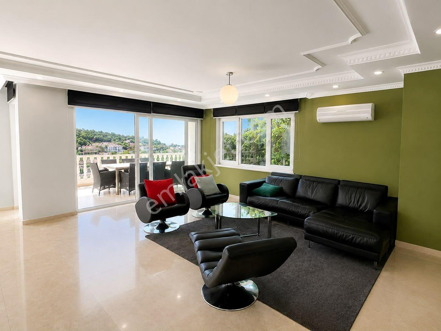 Alanya Tepe’de Muhteşem Şehir Ve Deniz Manzaralı Özel Havuzlu 4+2 Villa — fotoğraf 6