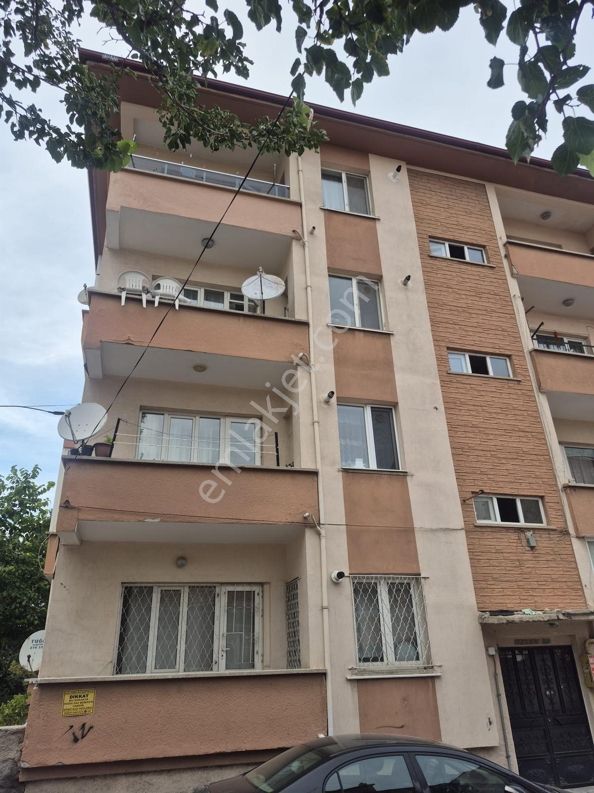 Me Ka Group'tan Acil Satılık 3+1 Daire | Yunus Emre Mahallesi — fotoğraf 3