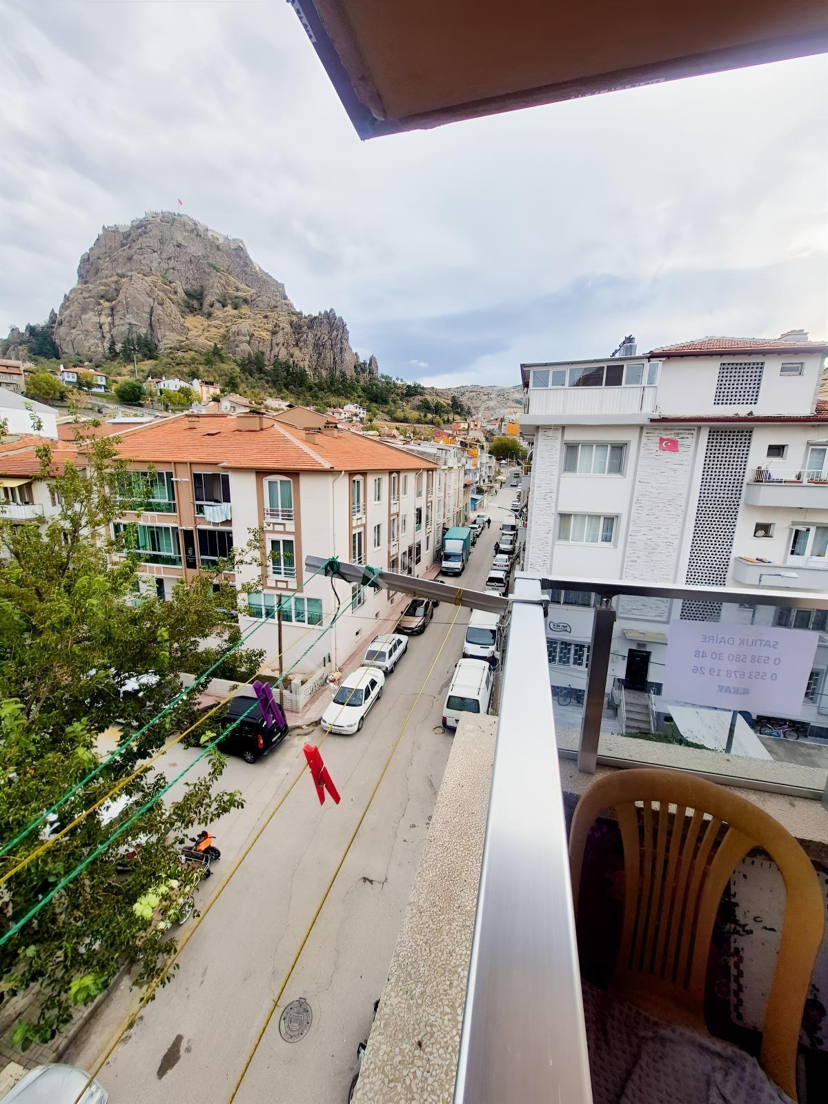 Me Ka Group'tan Acil Satılık 3+1 Daire | Yunus Emre Mahallesi — fotoğraf 24